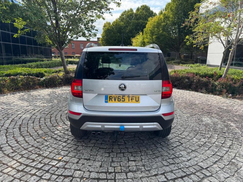 SKODA YETI