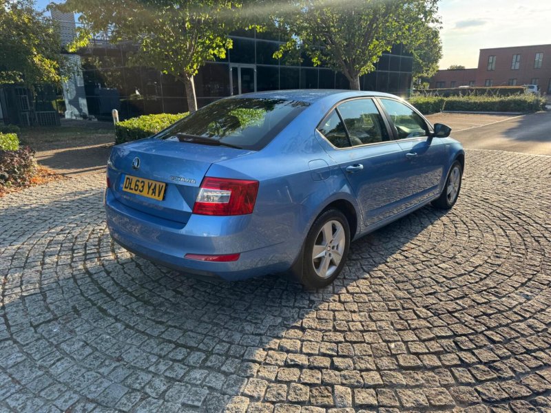 SKODA OCTAVIA