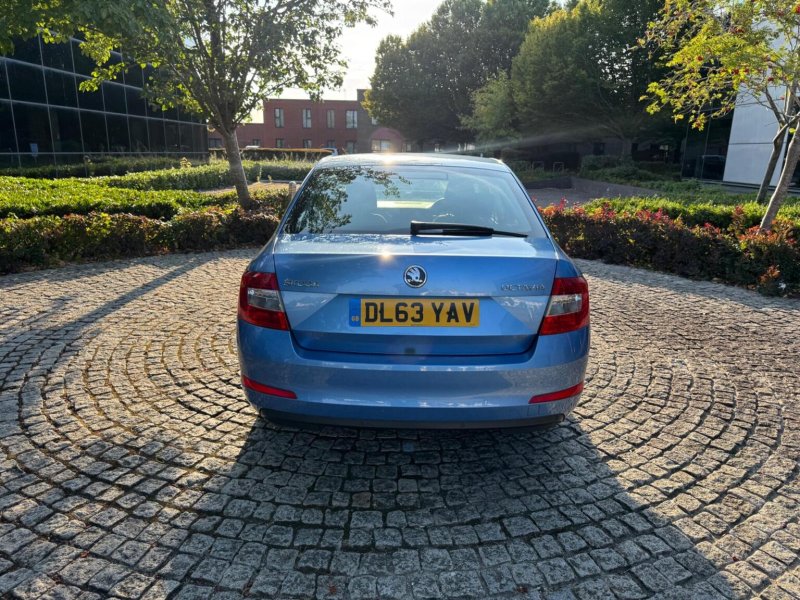 SKODA OCTAVIA