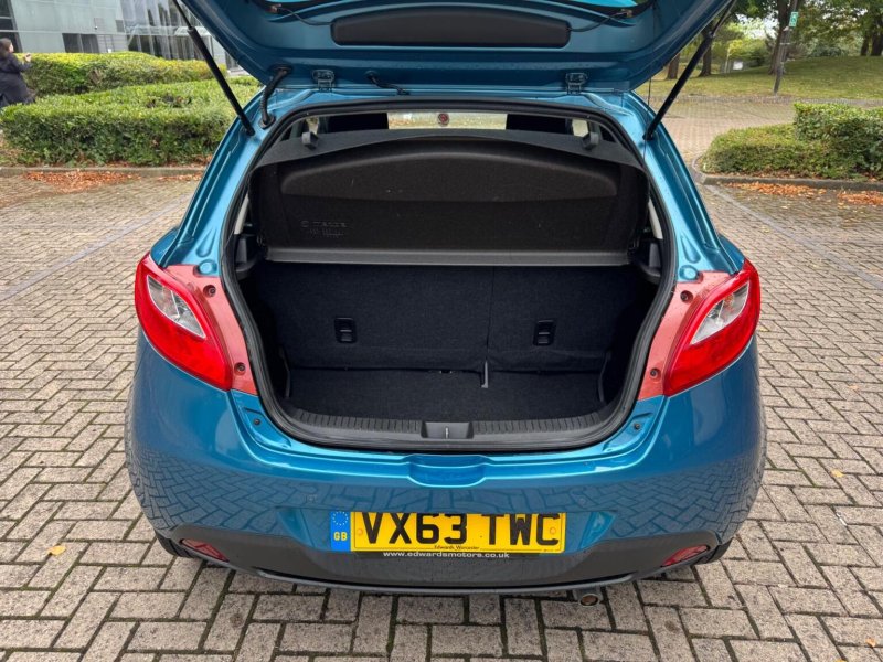 MAZDA MAZDA2