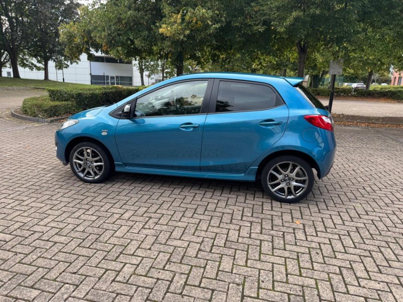 MAZDA MAZDA2
