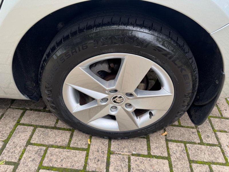 SKODA OCTAVIA