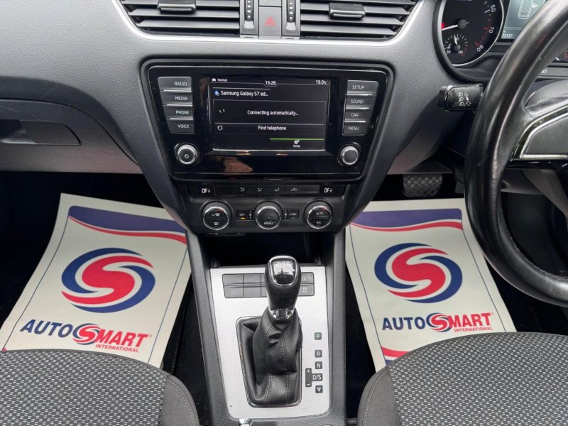 SKODA OCTAVIA