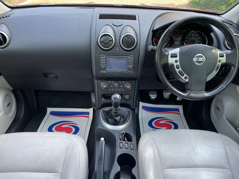NISSAN QASHQAI