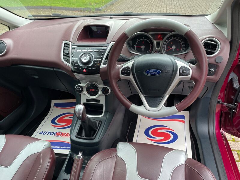 FORD FIESTA